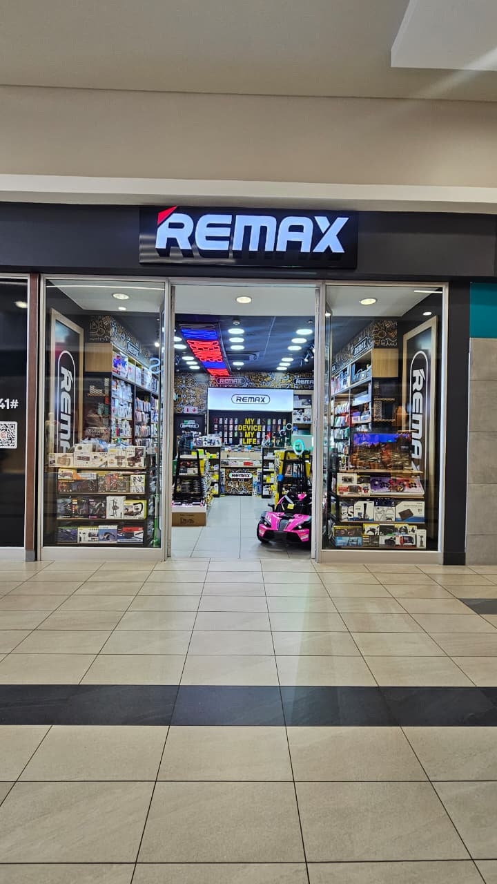Remax @ Mall at Newmarket